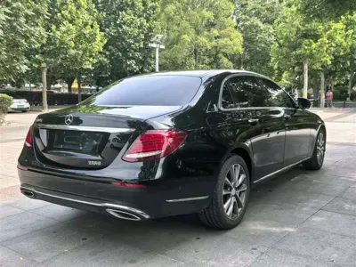 Mercedes-Benz E-Class 2016, 150000 км, за 129800 CNY