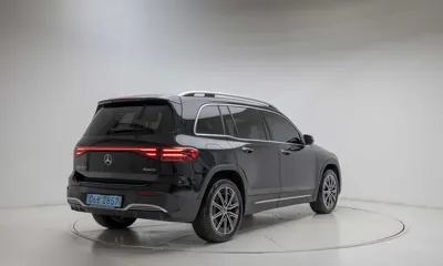 Mercedes-Benz EQB 2025, 7520 км, за 55000000 KRW
