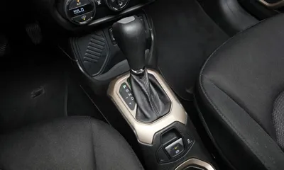 Jeep Renegade 2017, 89614 км, за 8900000 KRW - фото 9