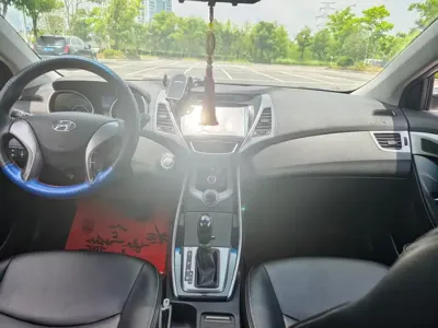 Hyundai Elantra Langdong 2016, 130000 км, за 24000 CNY - фото 6
