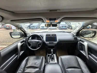 Toyota Prado 2019, 161000 км, за 279800 CNY