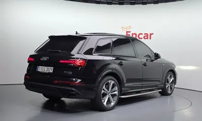 Audi Q7 2022, 58871 км, за 65800000 KRW