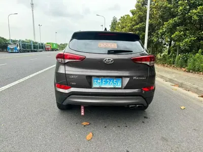 Hyundai Tucson 2016, 80000 км, за 33800 CNY - фото 8