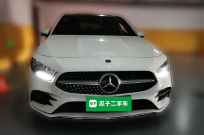 Mercedes-Benz A-Class 2019, 69200 км, за 108876.28 CNY - фото 2