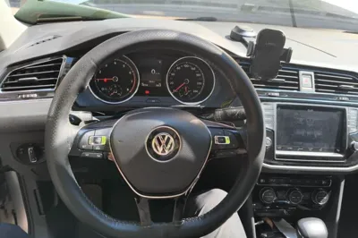 Volkswagen Tiguan L 2018, 78300 км, за 63656.18 CNY - фото 10