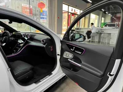 Mercedes-Benz C-Class 2024, 9000 км, за 209000 CNY - фото 9
