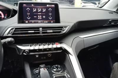 Peugeot 5008 2017, 102800 км, за 57896.21 CNY - фото 19