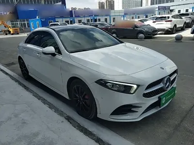 Mercedes-Benz A-Class 2019, 121600 км, за 82300 CNY