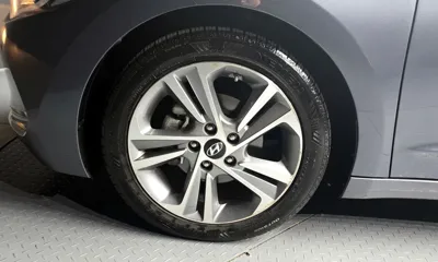 Hyundai Avante 2018, 72191 км, за 8500000 KRW - фото 5