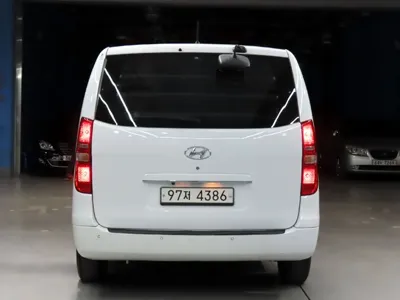 Hyundai Starex 2017, 323971 км, за 6900000 KRW