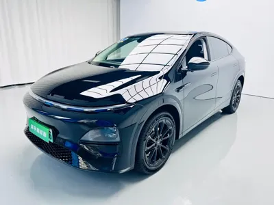 Xpeng G6 · 2025 год