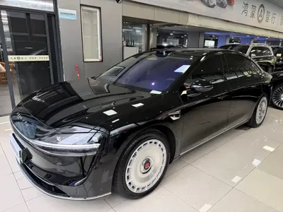 享界 Xiangji S9 · 2025 год