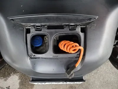 Renault-KoreaSamsung Twizy 2019, 26883 км, за 1700000 KRW - фото 7