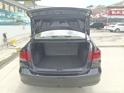 Volkswagen Santana 2016, 132300 км, за 21400 CNY - фото 19