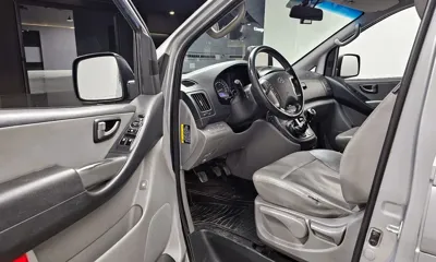 Hyundai Starex 2018, 67355 км, за 10200000 KRW - фото 10