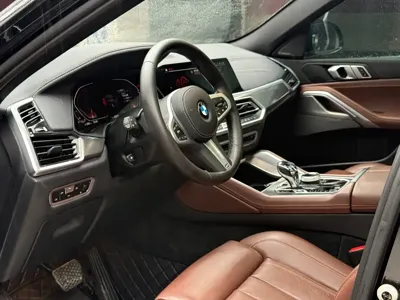 BMW X6 2022, 65000 км, за 309800 CNY