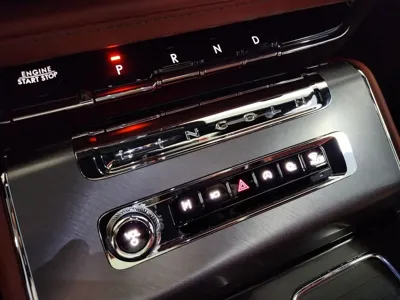 Lincoln Aviator 2025, 18503 км, за 71500000 KRW - фото 9