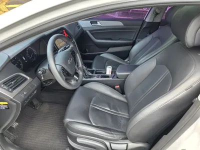 Hyundai Sonata 2016, 202154 км, за 4300000 KRW - фото 13