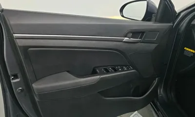 Hyundai Avante 2016, 105760 км, за 7700000 KRW - фото 24