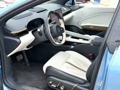 Zeekr 极氪007GT 2025, 10000 км, за 142800 CNY