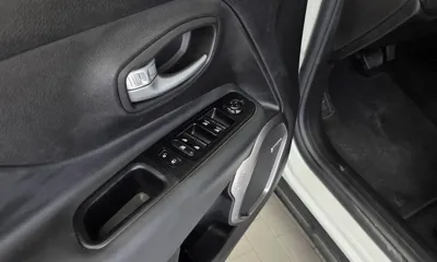 Jeep Renegade 2021, 67369 км, за 17500000 KRW - фото 34