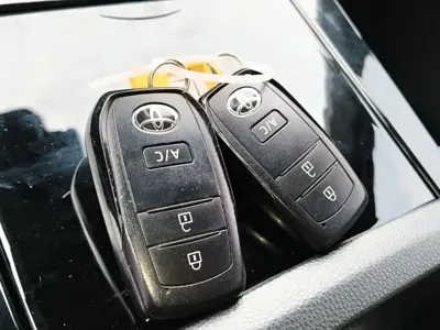 Toyota bZ4X 2022, 34100 км, за 85200 CNY - фото 9
