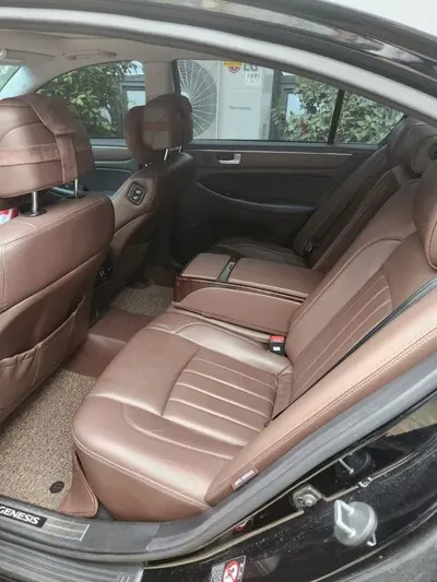 Hyundai Genesis 2012, 125000 км, за 6900000 KRW - фото 9