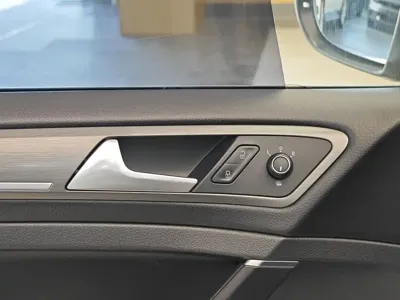 Volkswagen Golf 2016, 147000 км, за 37800 CNY - фото 9