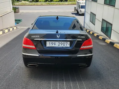 Hyundai Equus 2011, 135000 км, за 4300000 KRW