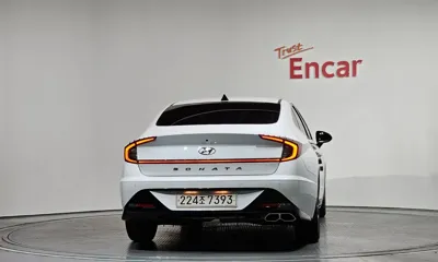 Hyundai Sonata 2022, 82399 км, за 99990000 KRW