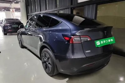 Tesla Model Y 2024, 47800 км, за 203325.25 CNY