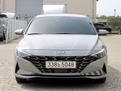Hyundai Avante · 2022 год