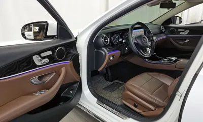 Mercedes-Benz E-Class 2017, 112648 км, за 22000000 KRW - фото 10