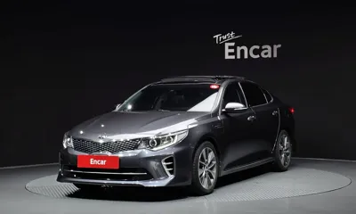 Kia K5 · 2016 год