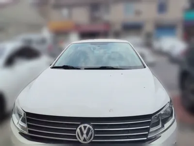 Volkswagen Lavida 2017, 66500 км, за 42344.55 CNY