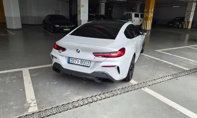 BMW 8-Series 2025, 14100 км, за 105230000 KRW