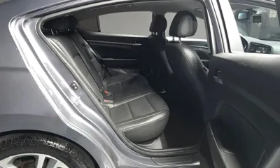 Hyundai Avante 2018, 72191 км, за 8500000 KRW - фото 12