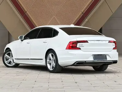Volvo S90 2019, 88000 км, за 103800 CNY