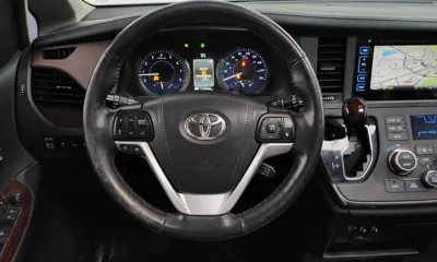 Toyota Sienna 2017, 114729 км, за 15890000 KRW - фото 15
