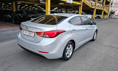 Hyundai Avante 2016, 331779 км, за 3990000 KRW
