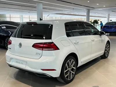 Volkswagen Golf 2020, 90000 км, за 57800 CNY - фото 14