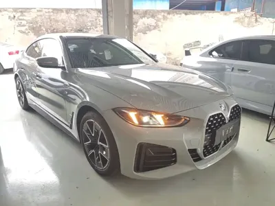 BMW 4 Series 2025, 2100 км, за 275400 CNY