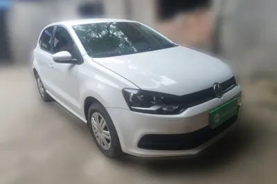Volkswagen Polo 2016, 36400 км, за 28592.26 CNY