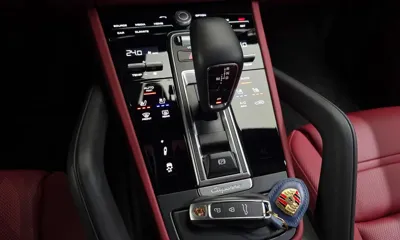 Porsche Cayenne 2023, 11480 км, за 112000000 KRW - фото 9