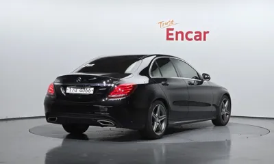 Mercedes-Benz C-Class 2017, 61215 км, за 18500000 KRW - фото 2