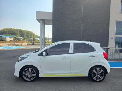 Kia Morning 2018, 31565 км, за 10300000 KRW