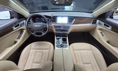 Genesis G80 · 2018 год