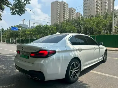 BMW 5 Series New Energy 2020, 53000 км, за 139800 CNY - фото 9