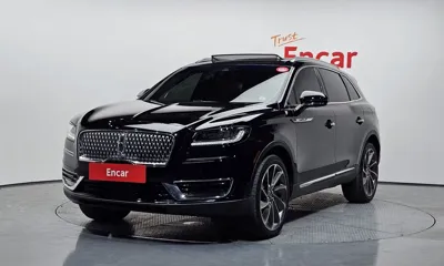 Lincoln Nautilus · 2020 год