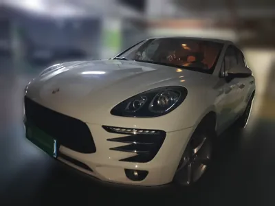 Porsche Macan · 2014 год